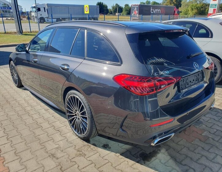 Mercedes-Benz Třídy C 3
