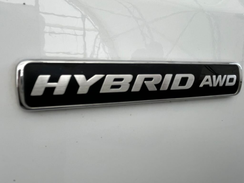 Ford Kuga SUV / Terénní 2,5 l 140 kw