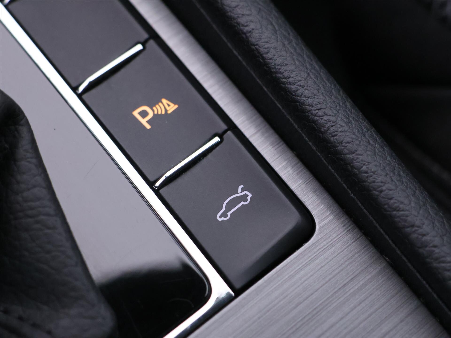 Škoda Superb Liftback 2,0 l 147 kw