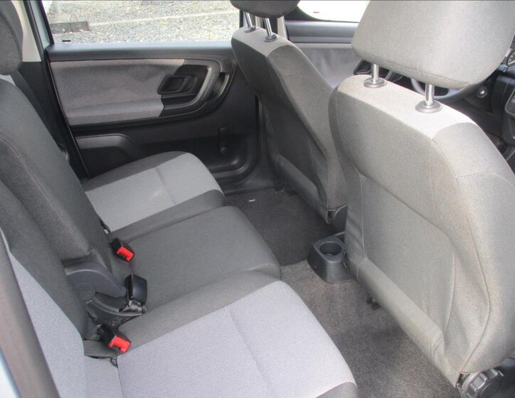 Škoda Roomster Kombi 1,4 l 63 kw