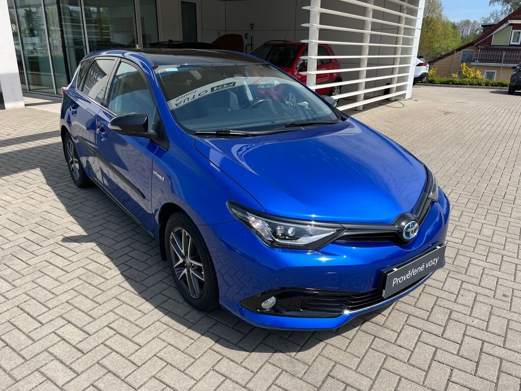 Toyota Auris Hatchback 1,8 l 73 kw