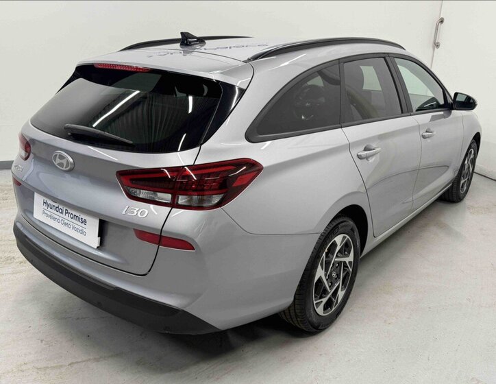 Hyundai i30 Kombi 1,5 l 70 kw