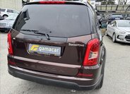 SsangYong Rexton SUV / Terénní 2,0 l 114 kw