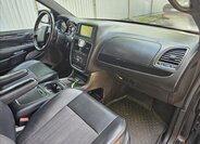 Lancia Voyager MPV 2,8 l 130 kw