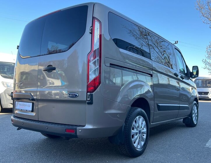 Ford Transit Custom Kombi 2,0 l 96 kw