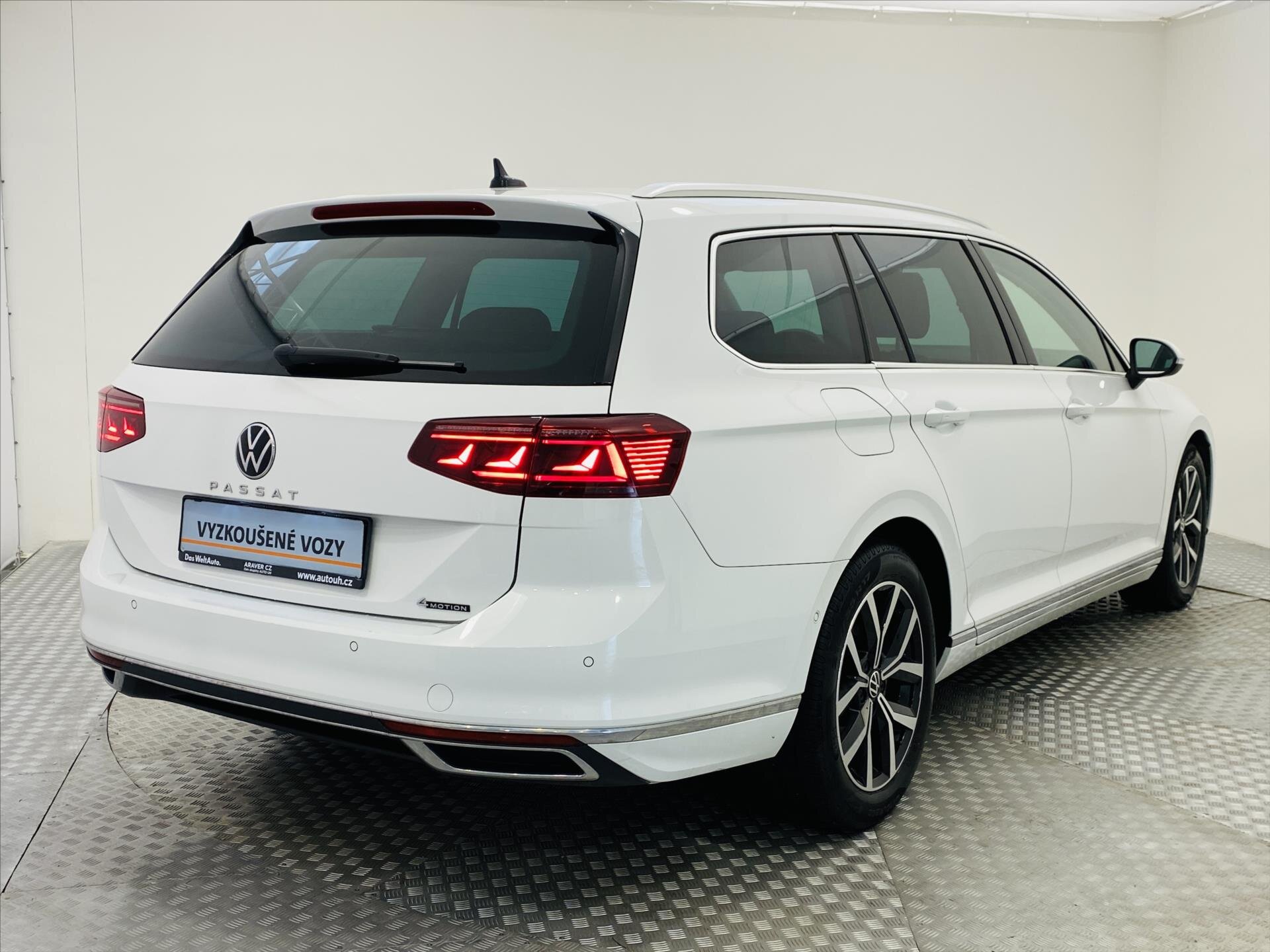 Volkswagen Passat Kombi 2,0 l 206 kw