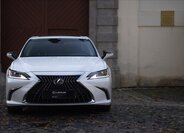 Lexus ES 300h 5