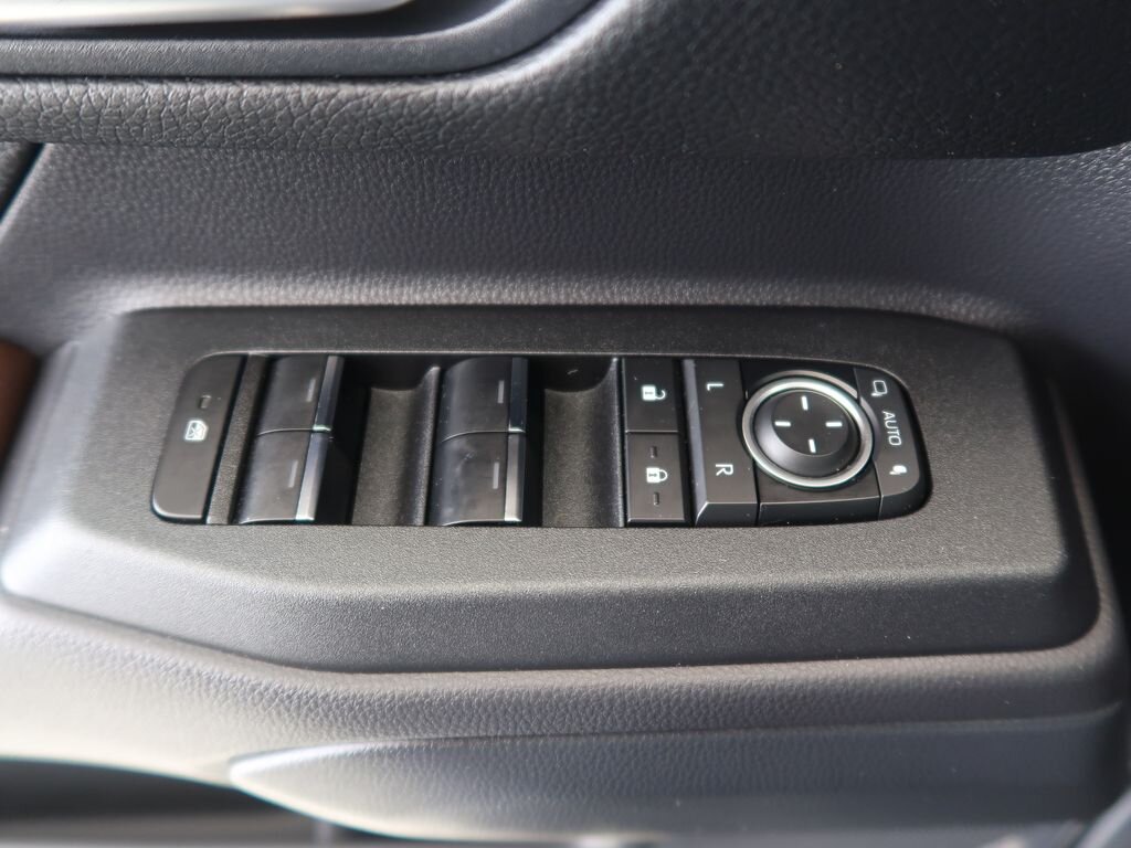 Toyota Land Cruiser SUV / Terénní 2,8 l 151 kw