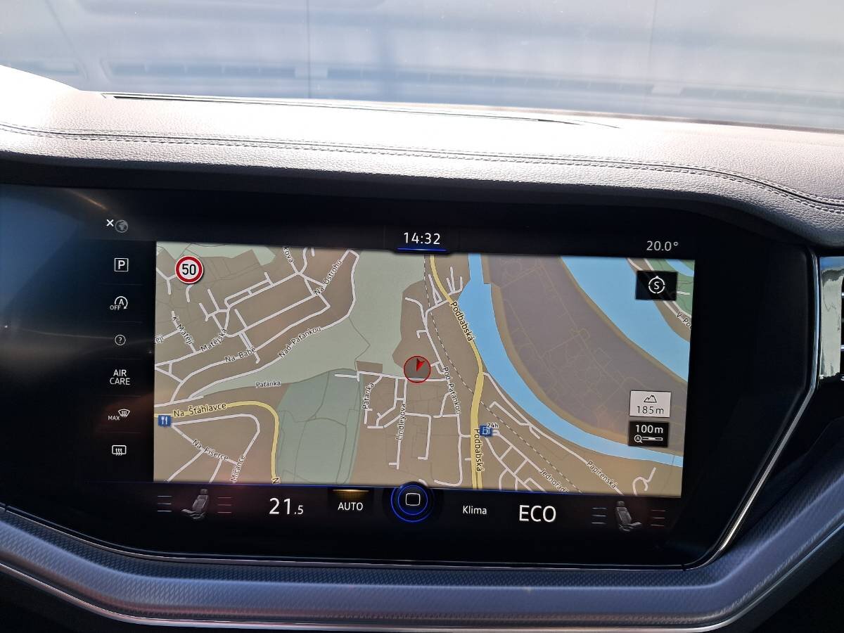 Volkswagen Touareg SUV / Terénní 3,0 l 210 kw