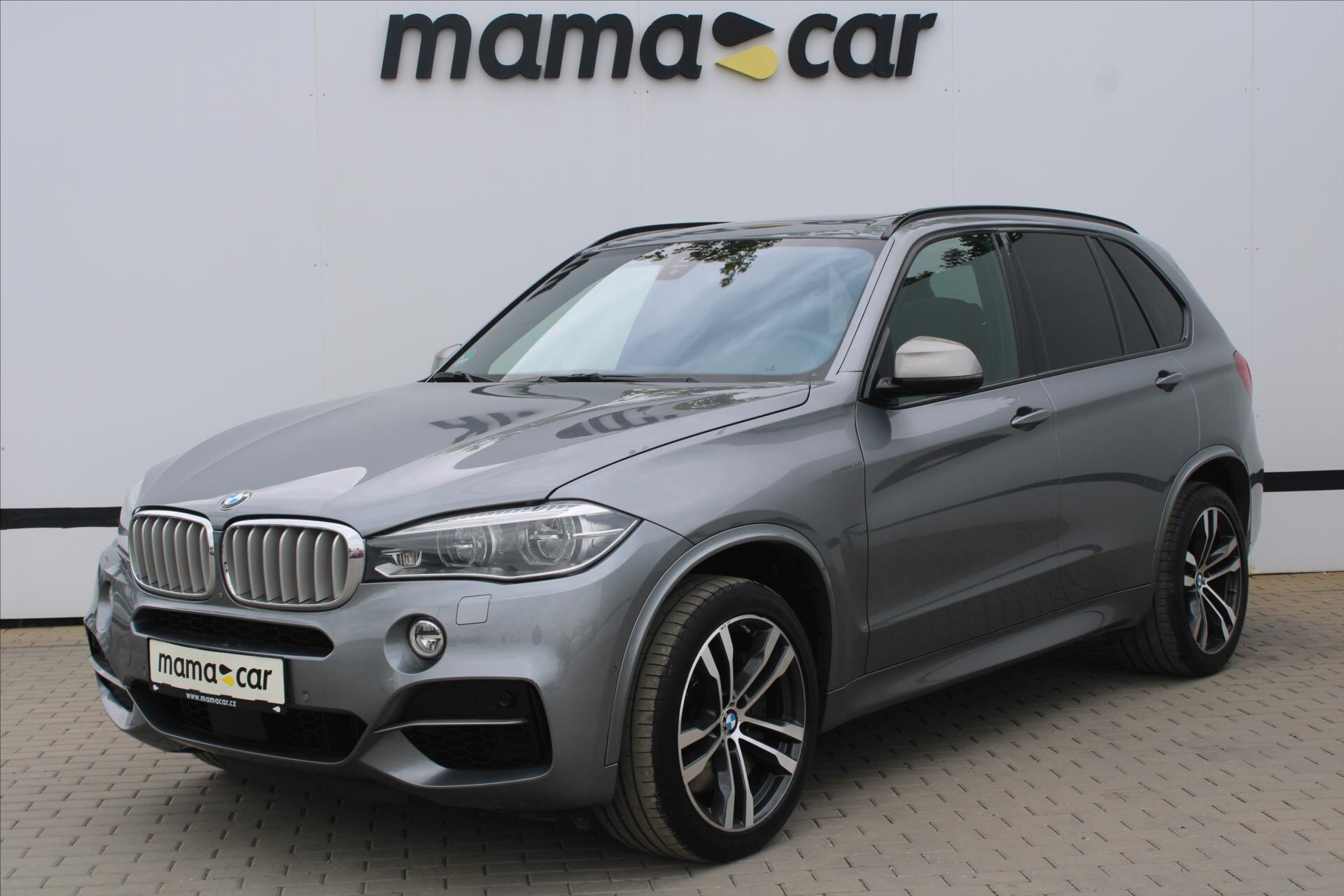 BMW X5 SUV / Terénní 3,0 l 280 kw