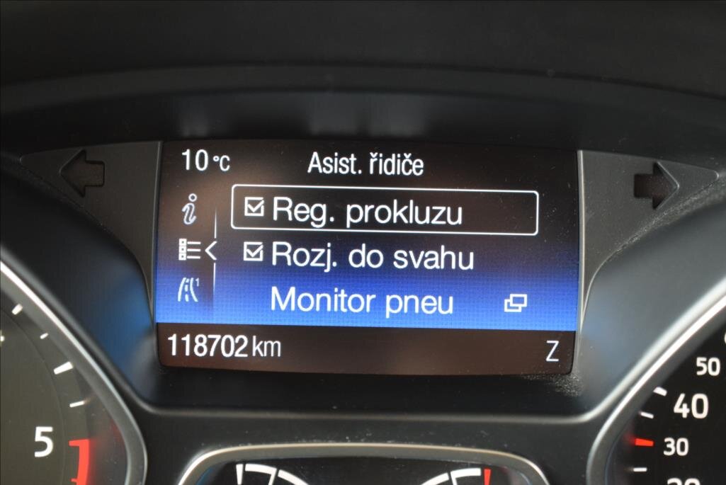 Ford Kuga SUV / Terénní 2,0 l 110 kw