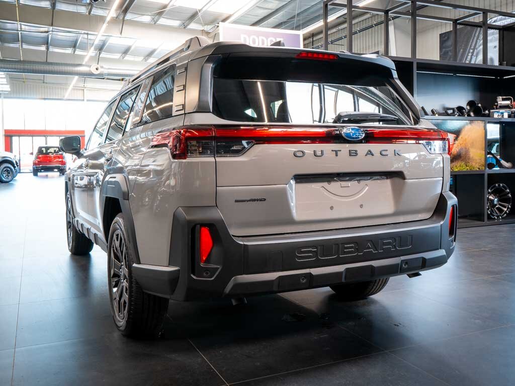 Subaru Outback SUV / Terénní 2,4 l 193 kw