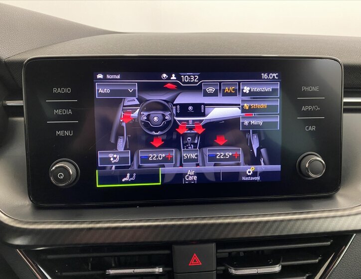 Škoda Scala Hatchback 1,5 l 110 kw