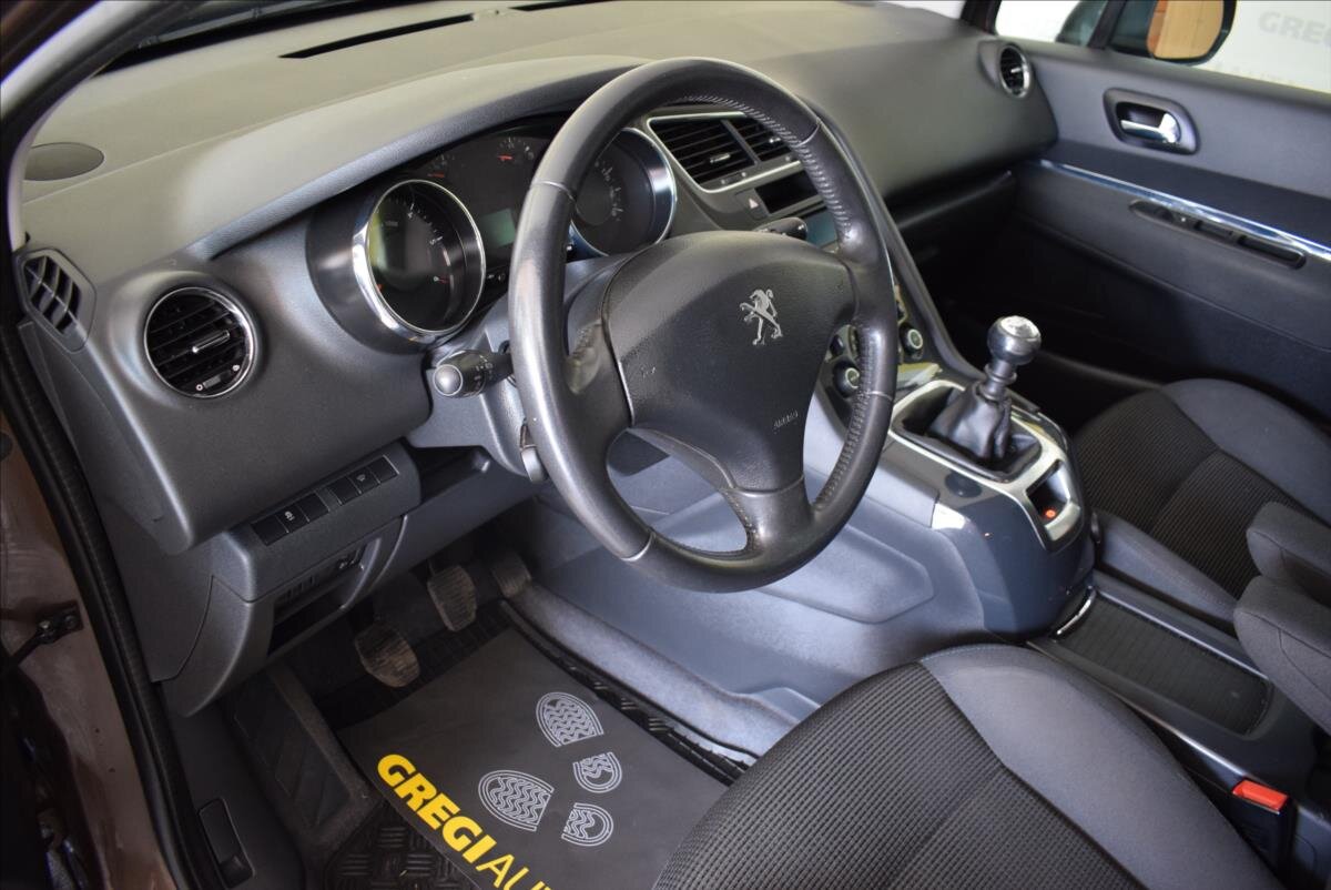 Peugeot 5008 MPV 1,6 l 88 kw