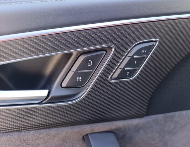 Audi RS Q8 SUV / Terénní 4,0 l 441 kw