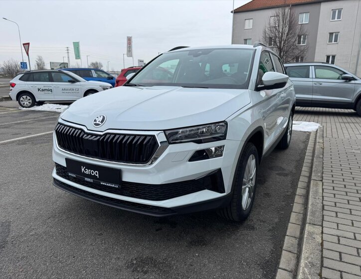 Škoda Karoq SUV / Terénní 1,5 l 110 kw