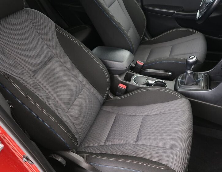 Hyundai i30 Kombi 1,6 l 99 kw