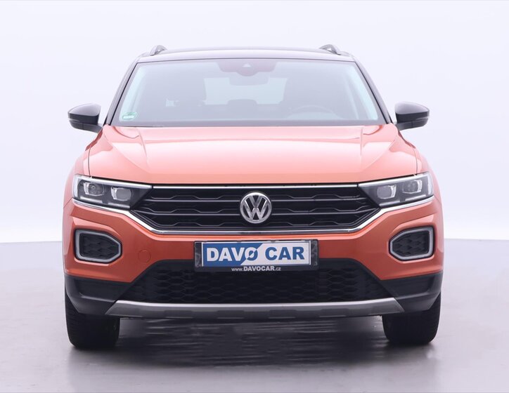 Volkswagen T-Roc SUV / Terénní 1,5 l 110 kw
