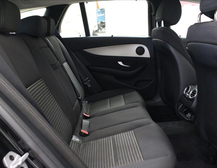 Mercedes-Benz Třídy E 13