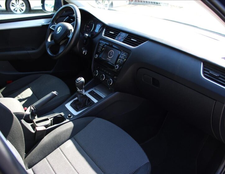 Škoda Octavia Kombi 2,0 l 110 kw