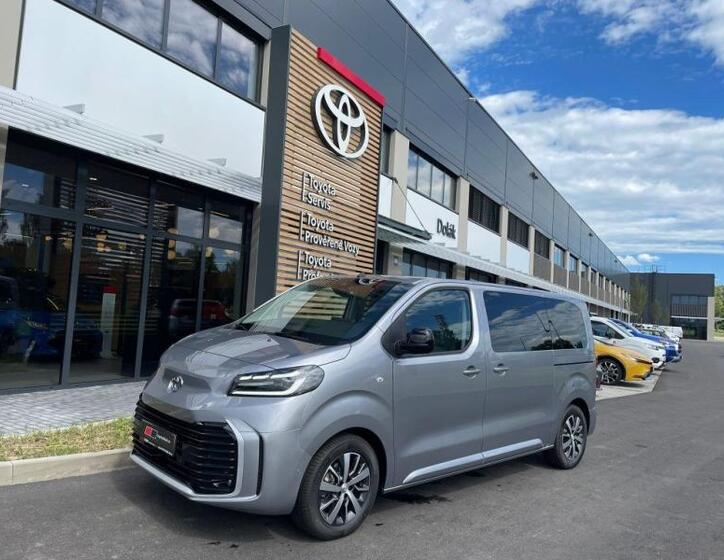 Toyota ProAce Verso 1