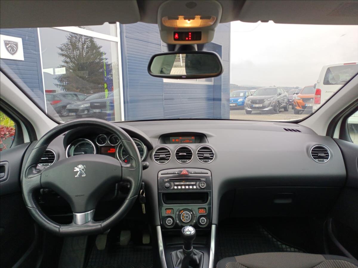 Peugeot 308 Kombi 1,6 l 686 kw