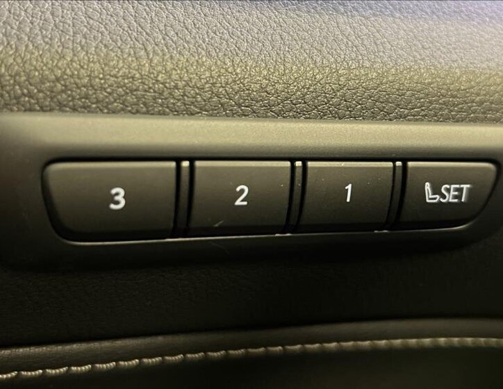 Lexus NX 350h SUV 2,5 l 179 kw