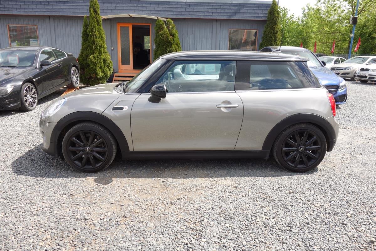 Mini Cooper Hatchback 1,5 l 100 kw