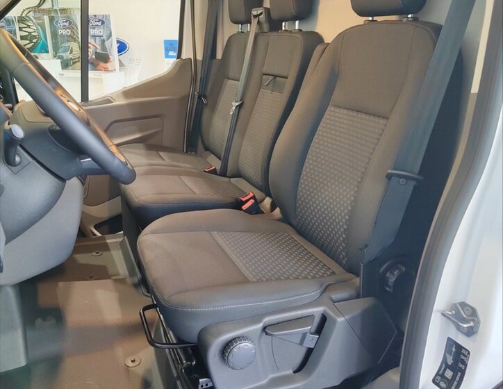 Ford Transit Ostatní 2,0 l 121 kw