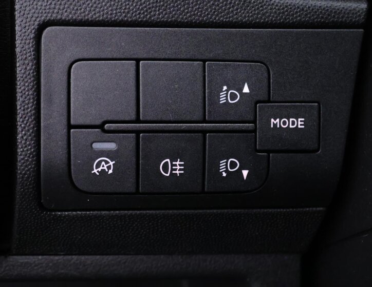 Peugeot Boxer Skříň 2,2 l 121 kw