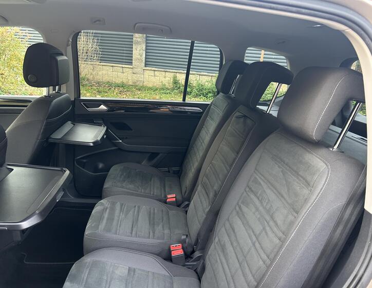 Volkswagen Touran 37