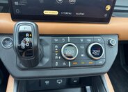 Land Rover Defender SUV / Terénní 3,0 l 294 kw