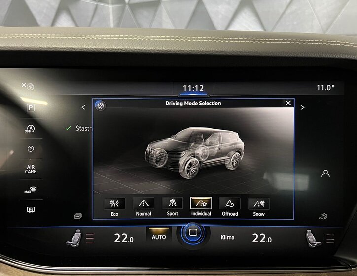 Volkswagen Touareg 19