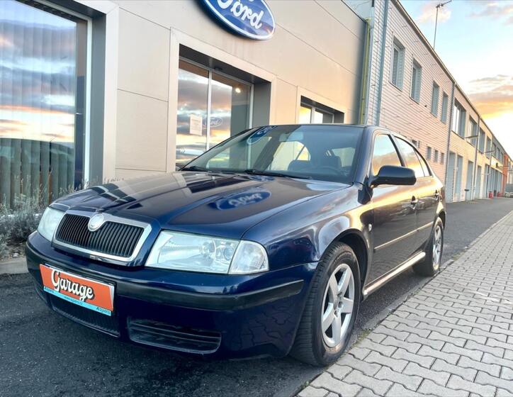 Škoda Octavia 1