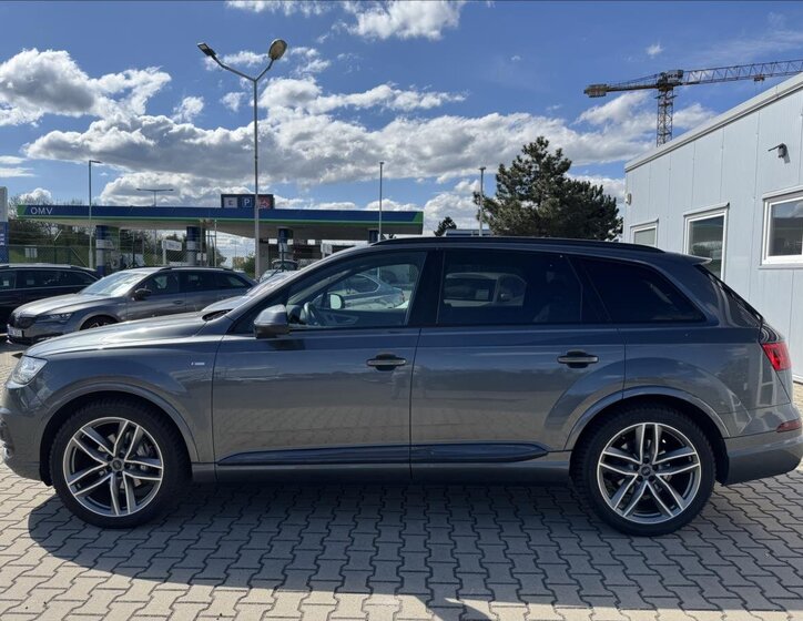 Audi Q7 3