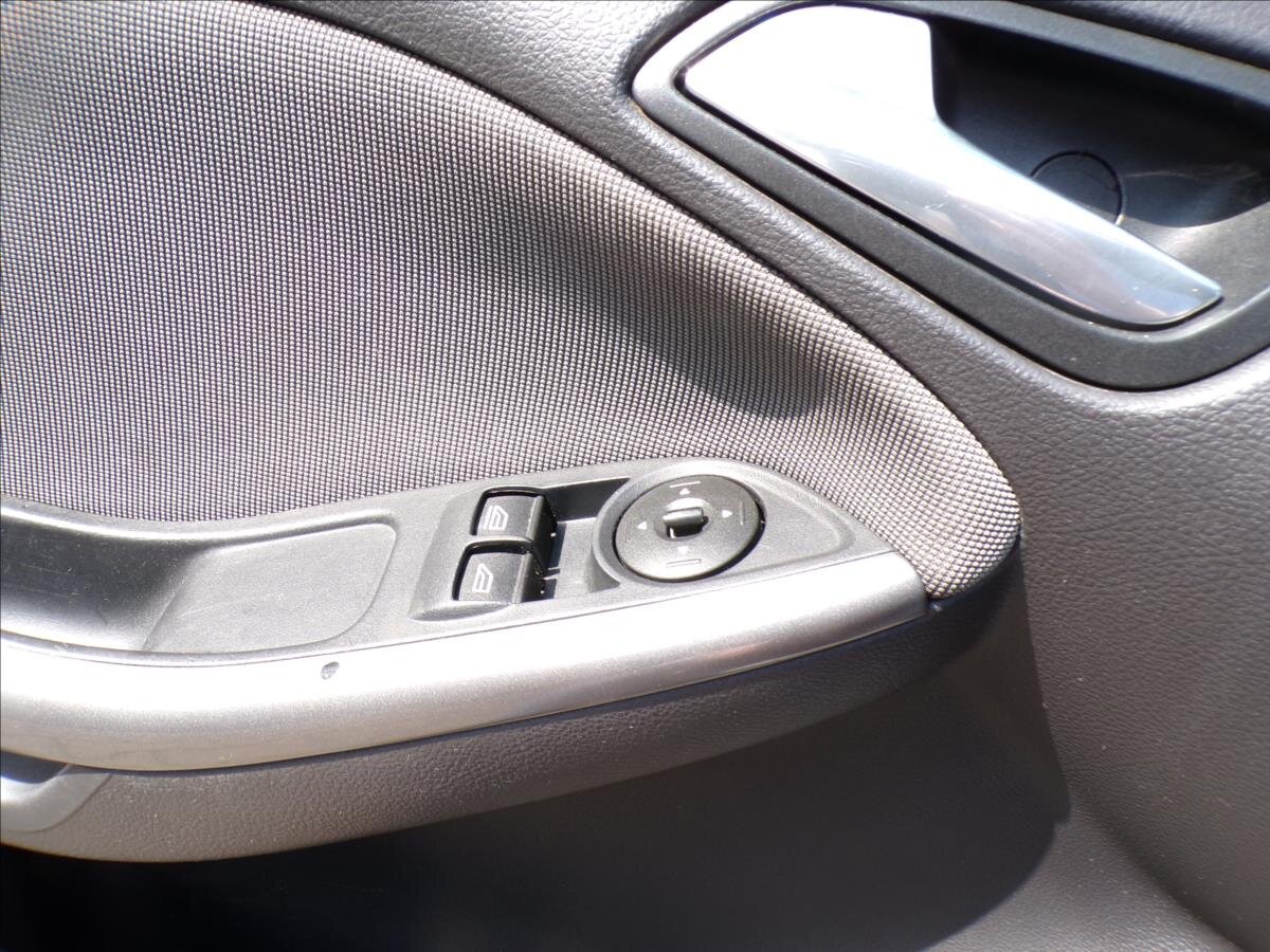 Ford Focus Kombi 1,6 l 70 kw