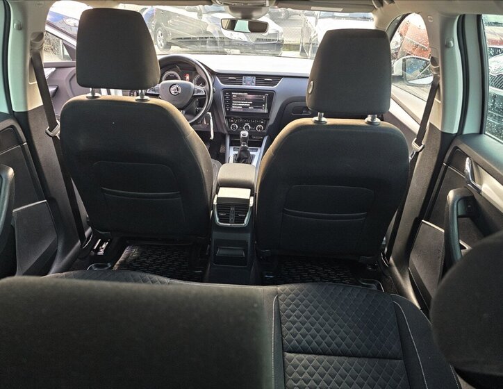 Škoda Octavia Kombi 2,0 l 110 kw