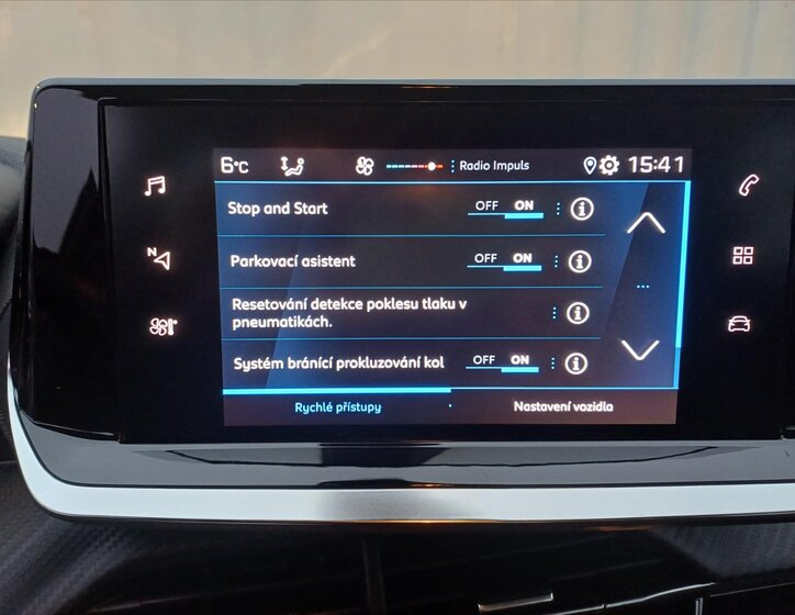 Peugeot 2008 Hatchback 1,5 l 81 kw