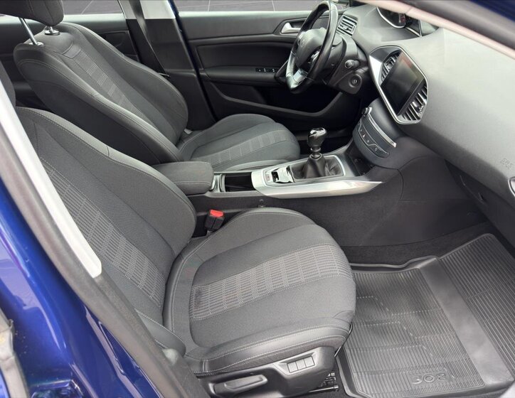 Peugeot 308 Kombi 1,2 l 96 kw