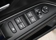 Peugeot 5008 SUV / Terénní 1,6 l 133 kw