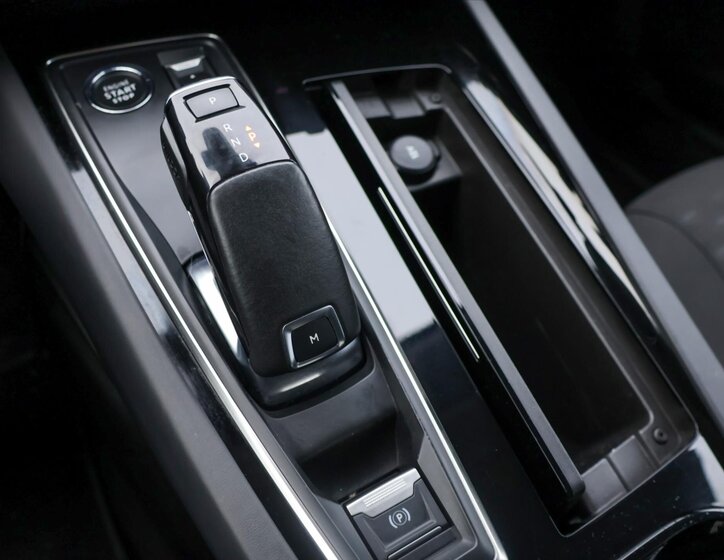 Peugeot 508 Liftback 1,6 l 133 kw