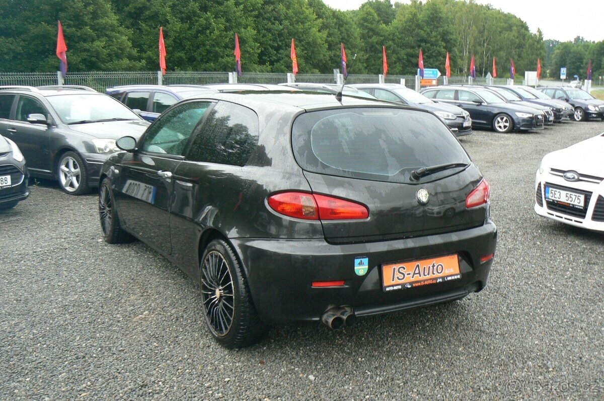 Alfa Romeo 147 Hatchback 1,6 l 77 kw