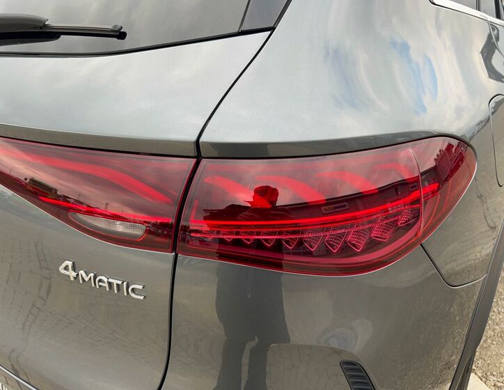 Mercedes-Benz EQE 13