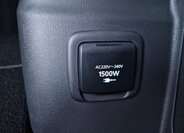 Mitsubishi Outlander SUV 2,4 l 165 kw