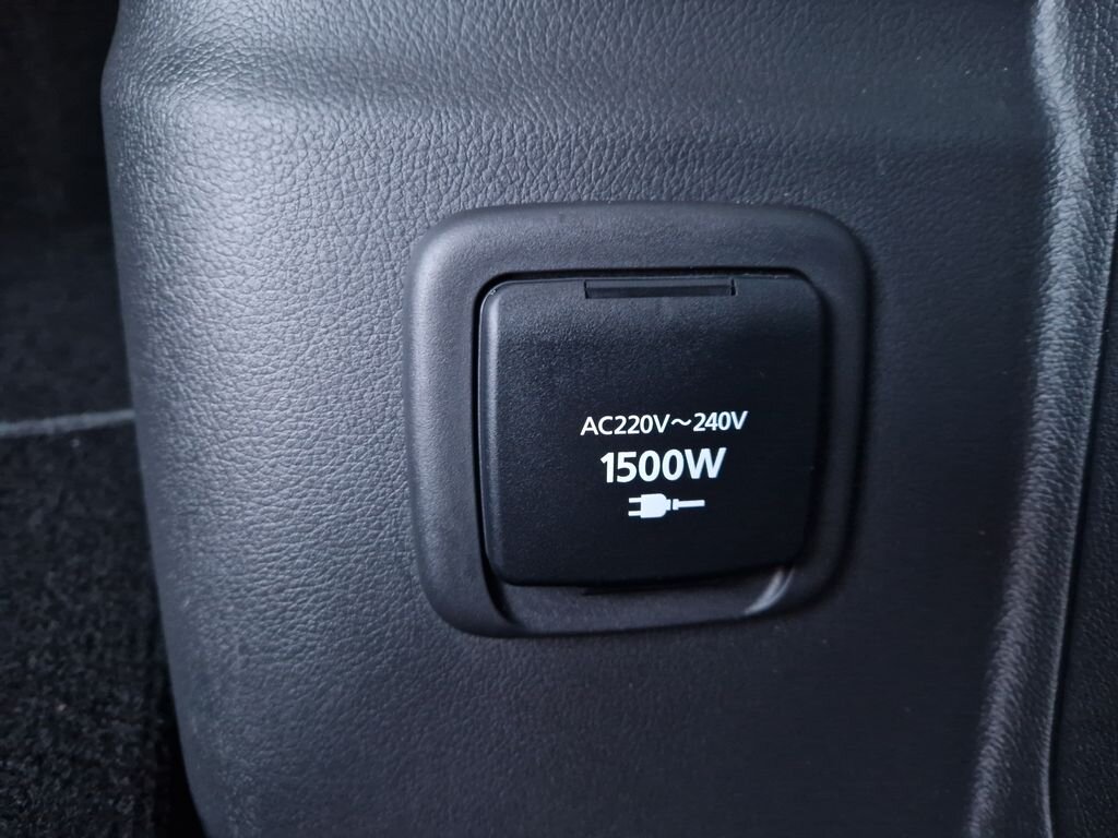 Mitsubishi Outlander SUV 2,4 l 165 kw