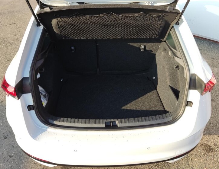 Škoda Scala Hatchback 1,5 l 110 kw