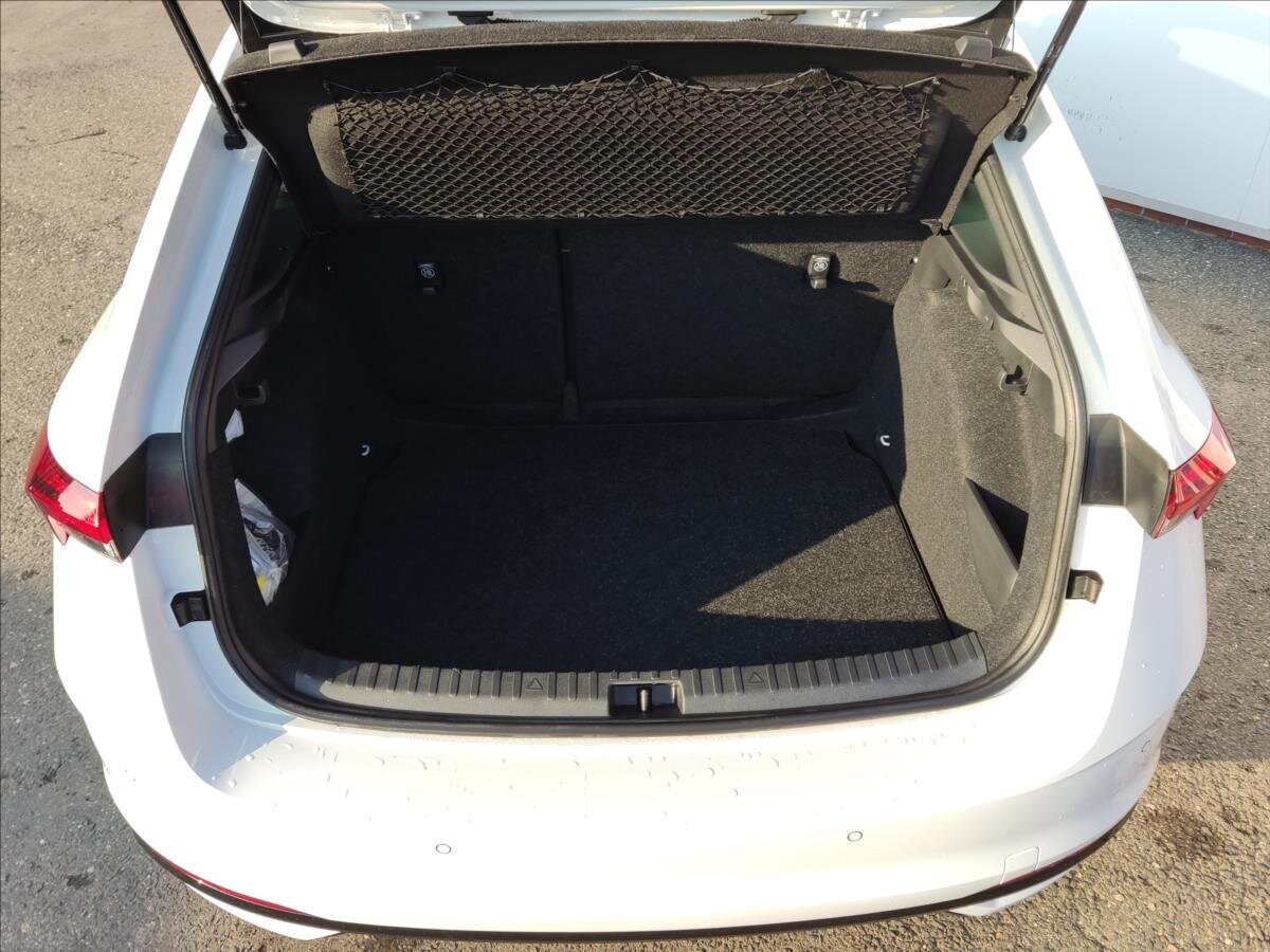 Škoda Scala Hatchback 1,5 l 110 kw