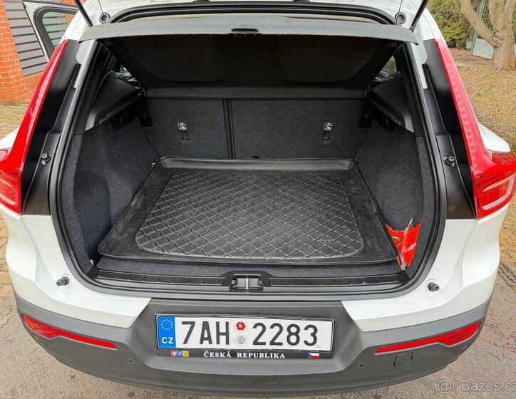 Volvo XC40 Kombi 2,0 l 110 kw