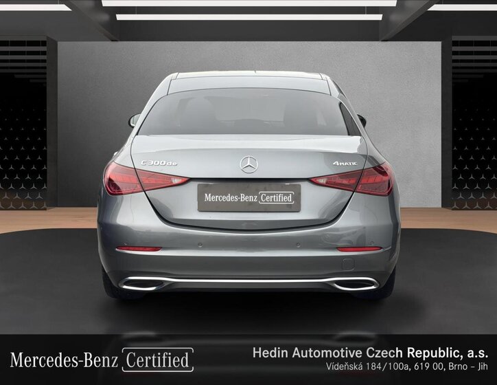 Mercedes-Benz Třídy C Sedan / Limuzína 2,0 l 145 kw