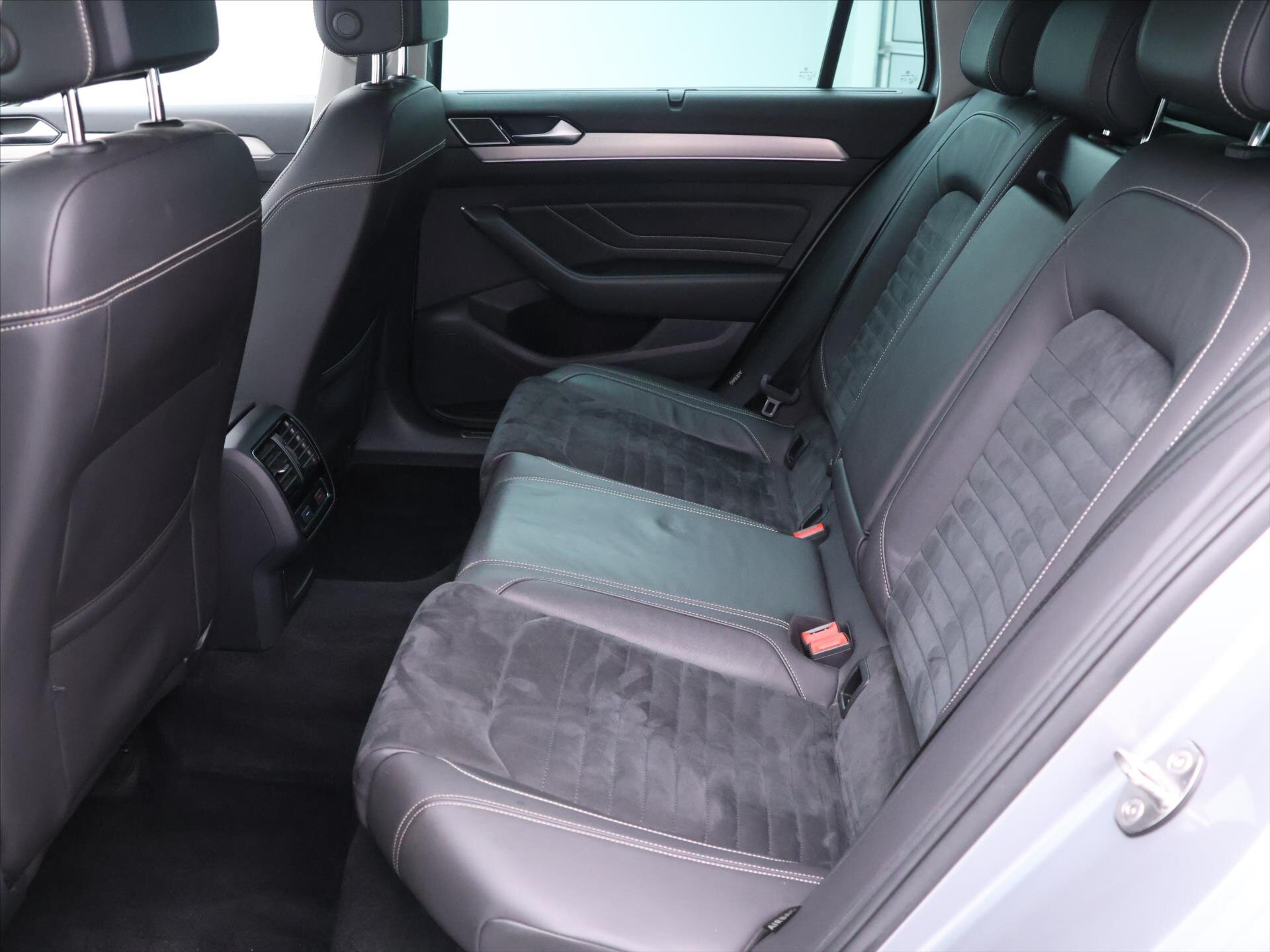 Volkswagen Passat Kombi 2,0 l 140 kw